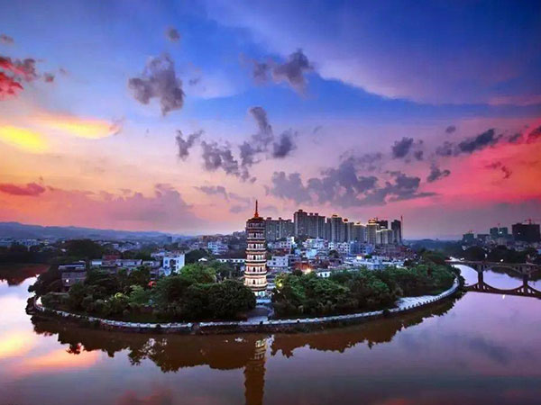 罗定文塔半岛地区城市更新项目