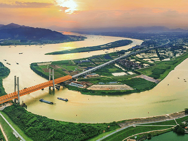 佛山市三水区芦苞涌左岸水闸至芦苞大桥段景观建设工程项目